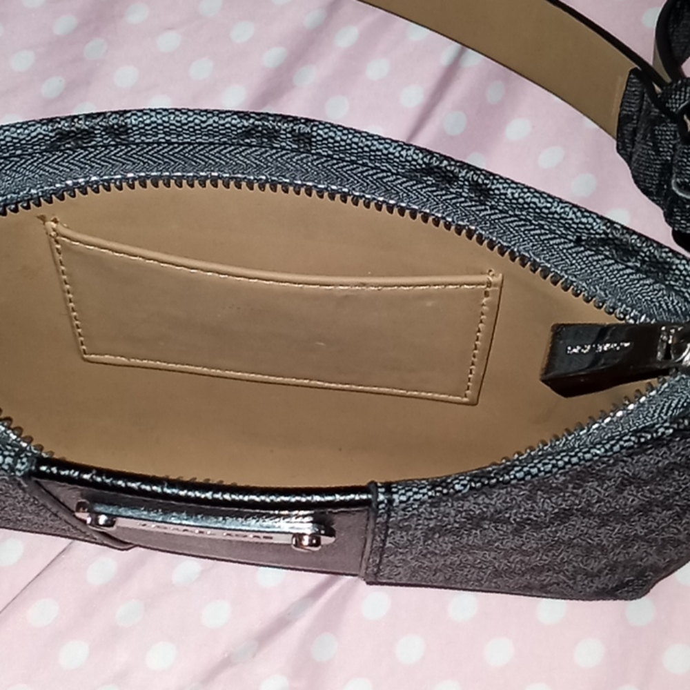 Michael Kors bag - Picture 3 of 5